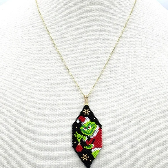 Hand Crafted Beaded Grinch Pendant Necklace 14k Gold Chain - Picture 3 of 9